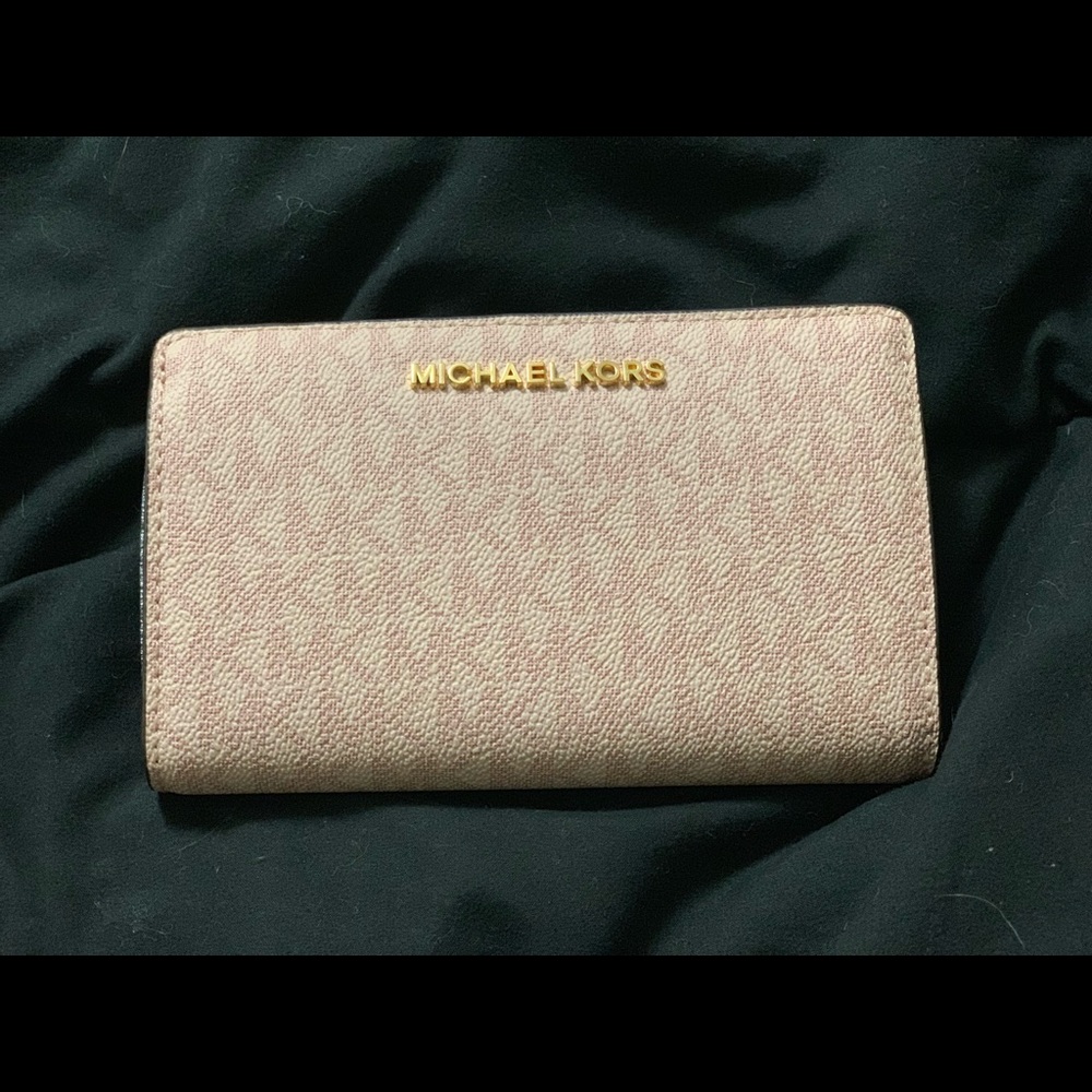 Michael Kors wallet